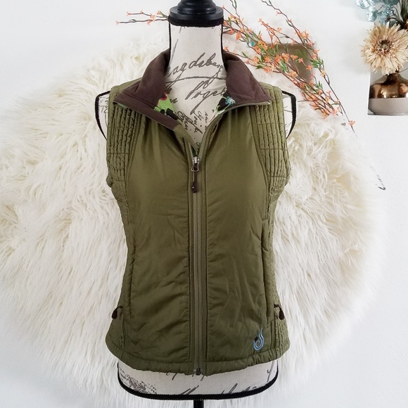 Isis Jackets & Blazers - ISIS for WOMEN Green Quilted Vest Size 4